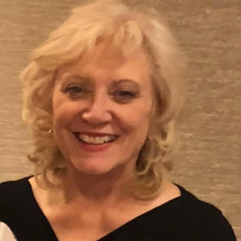 Meet your Posher, Paula